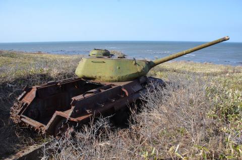 ИС-2, СО СНЯТЫМ ДВИГАТЕЛЕМ.jpg